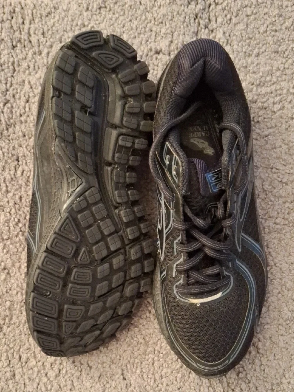 Brooks Adrenaline GTS-16 Men’s Black and Silver Athletic Running Shoes Sz 8D